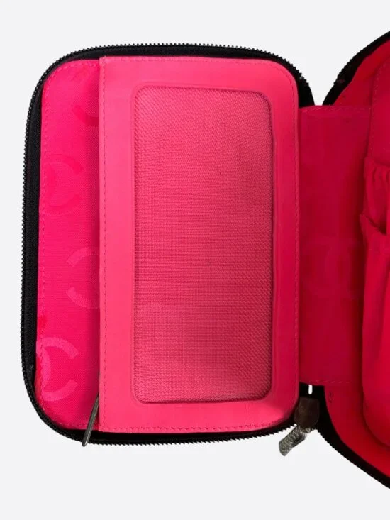 Chanel Black & White Lambskin CC Logo Quilted Ligne Zippy Organizer - Picture 4 of 4